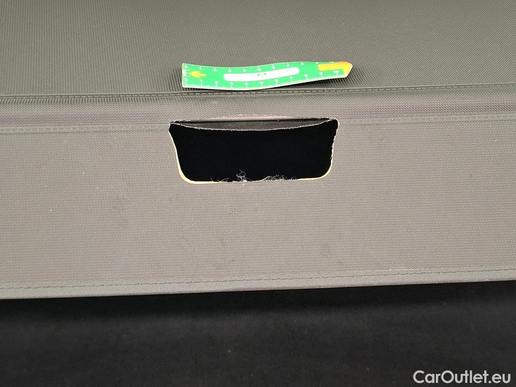  Bmw  Serie 3 BMW Série 3 Touring / 2022 / 5P / Break 318i 156ch Business Design BVA8 #2