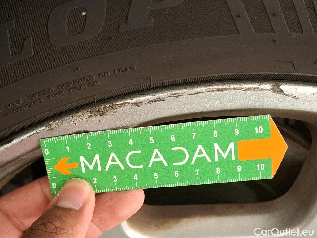  Citroen  C4 Cactus  Feel Business 1.2 PureTech 110CV BVA6 E6dT #26