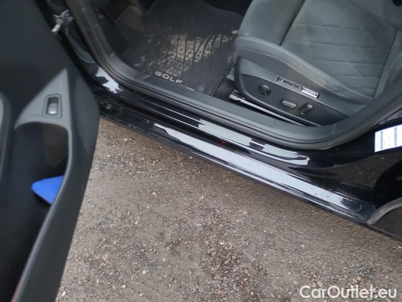  Volkswagen  Golf  VIII Variant (CG5) 2020 Var.1.5TSI 110 Style AT #6