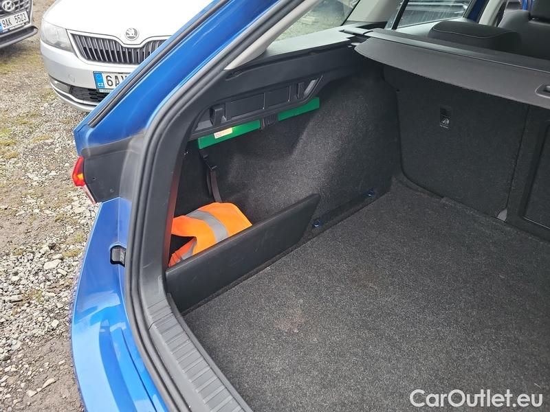  Skoda  Octavia  Combi (NX3)(2020) Oct.Combi 2.0TDI 85 Ambition #26