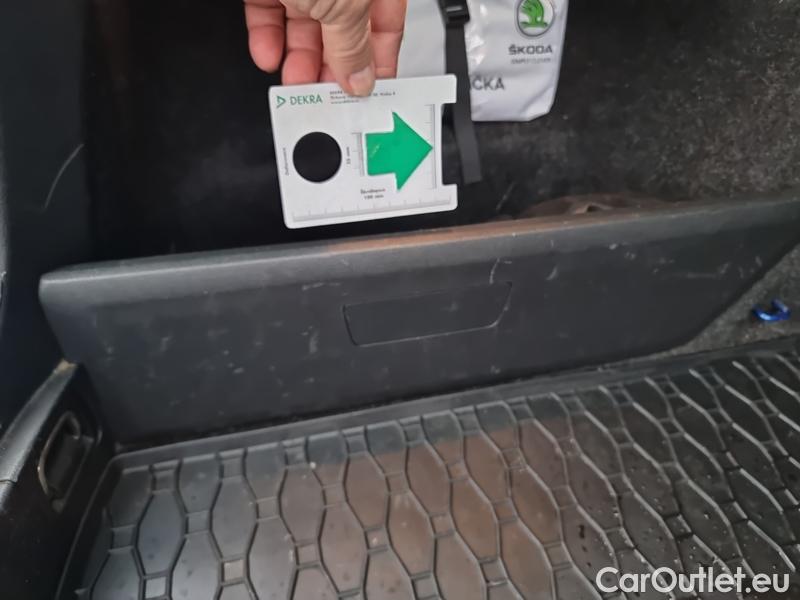  Skoda  Octavia  Combi (NX3)(2020) Oct.Combi 2.0TDI 85 Ambition #13