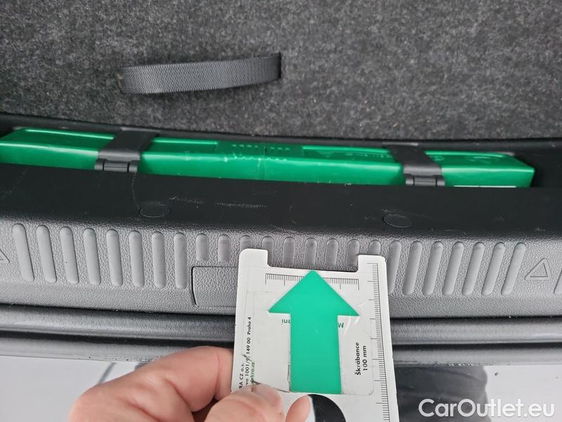  Skoda  Superb  (3V3)(2015) Supe.2.0TDI 147 Style 4x4 Aut #11