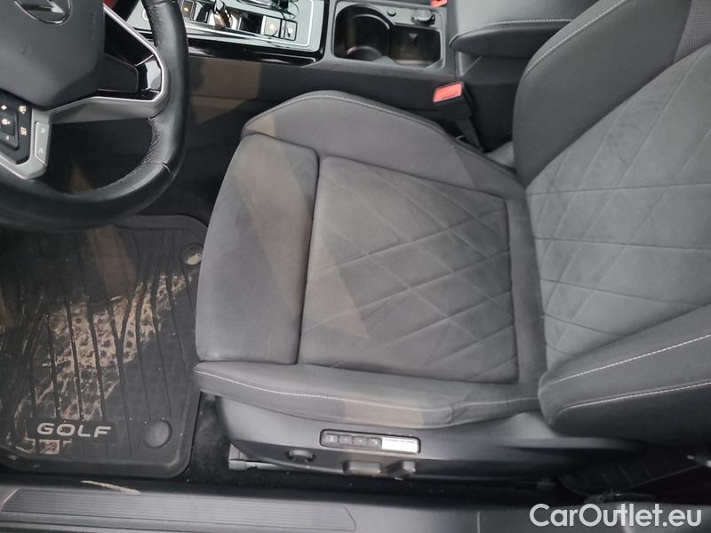  Volkswagen  Golf  VIII Variant (CG5) 2020 Var.1.5TSI 110 Style AT #7