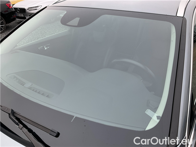  Volvo  V60  D3 Momentum Pro AWD AT #3