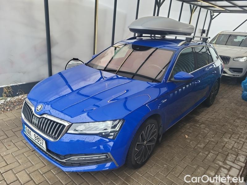  Skoda  Superb  Combi (3V5)(2015) Sup.C.FL2.0TDI 110 L&K AT #21