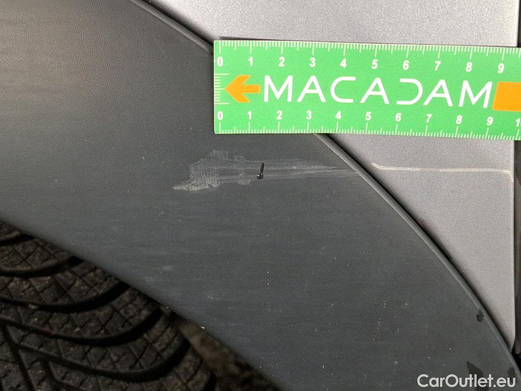  Citroen  C4 Cactus  Feel Business 1.2 PureTech 110CV BVA6 E6dT #47