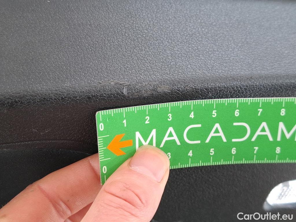  Audi  A4  Avant business line 2.0 TDI 150CV BVA7 E6 #11