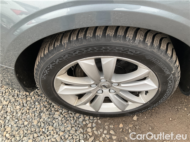  Volvo  V60  D3 Momentum Pro AWD AT #22