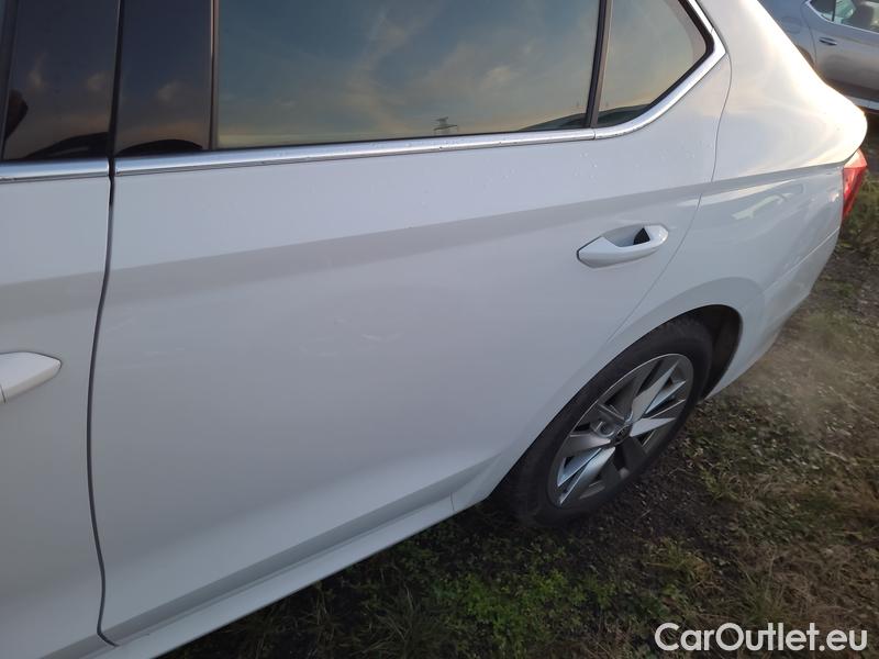  Skoda  Octavia  Lim. (NX3)(2020)  1.5TSI 110 Style 5d #6