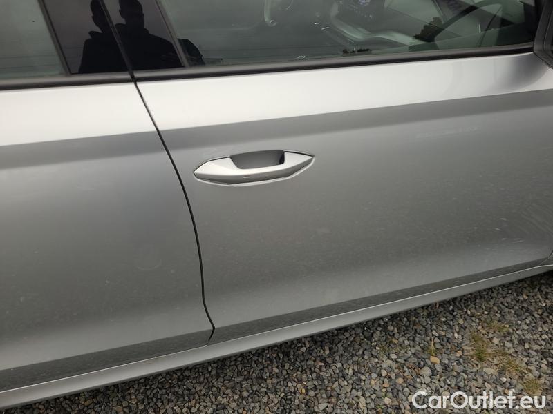  Skoda  Octavia  Lim. (NX3)(2020)  2.0TDI 85 Ambition 5d #26