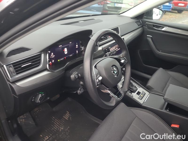  Skoda  Superb  (3V3)(2015) Supe.2.0TDI 147 Style 4x4 Aut #9