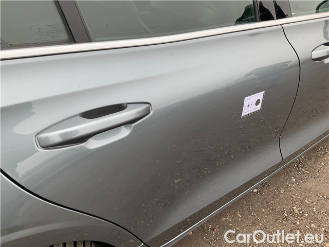  Volvo  V60  D3 Momentum Pro AWD AT #7