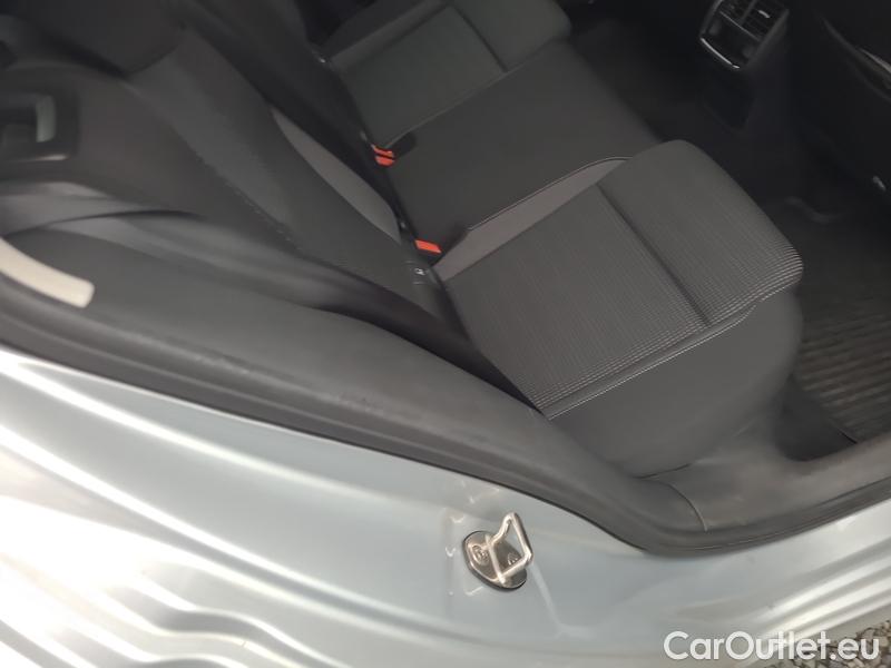  Skoda  Octavia  Lim. (NX3)(2020)  2.0TDI 85 Ambition 5d #24