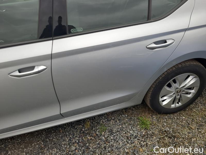  Skoda  Octavia  Lim. (NX3)(2020)  2.0TDI 85 Ambition 5d #13