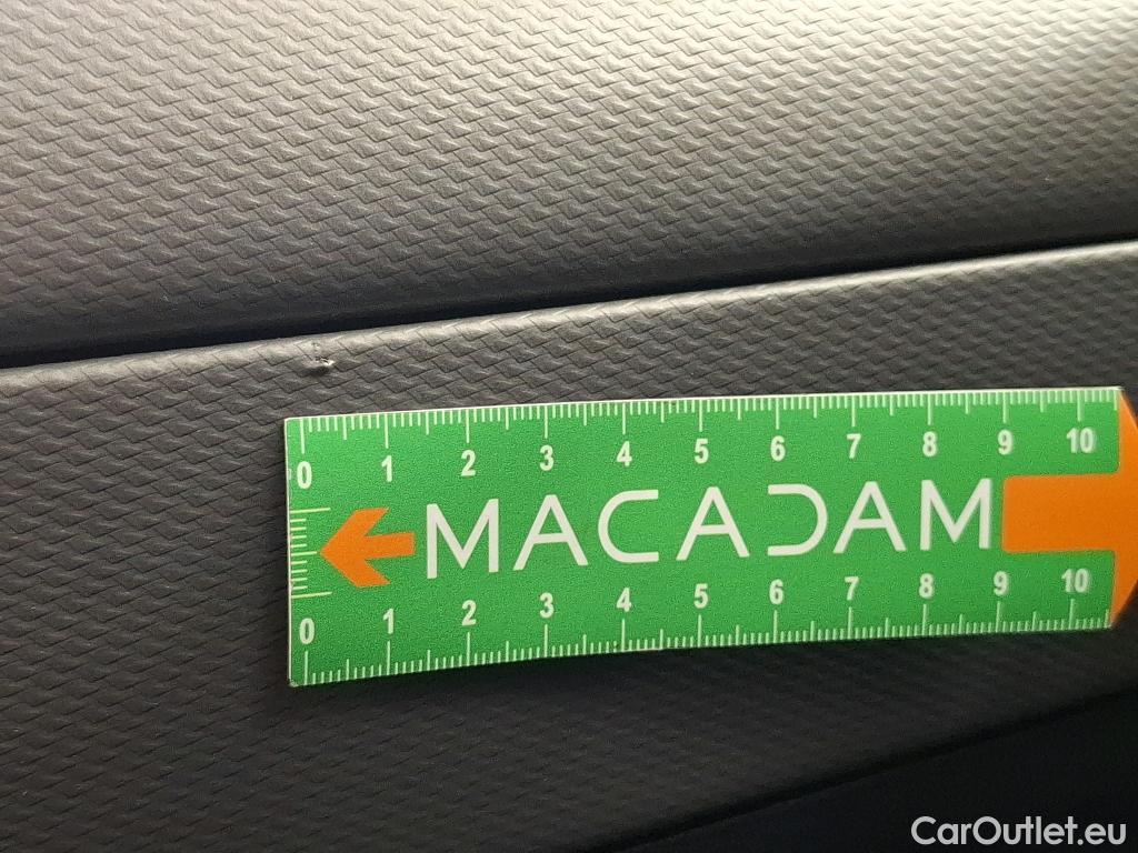  Citroen  C4 Cactus  Feel Business 1.2 PureTech 110CV BVA6 E6dT #11