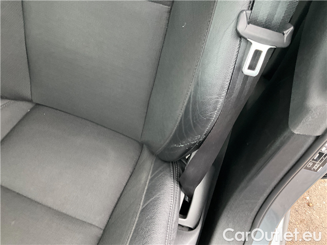  Volvo  V60  D3 Momentum Pro AWD AT #14