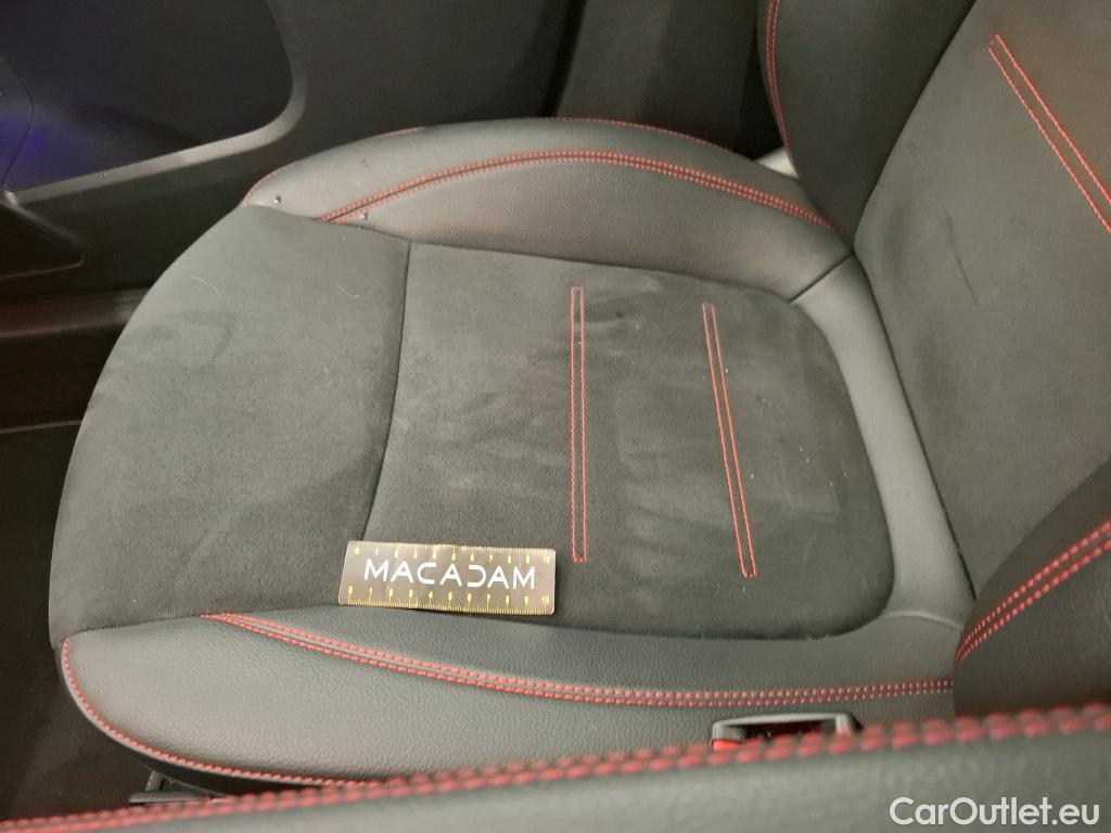  Mercedes  GLA MERCEDES-BENZ  / 2020 / 5P / SUV 1.3  250 e AMG LINE DCT #3