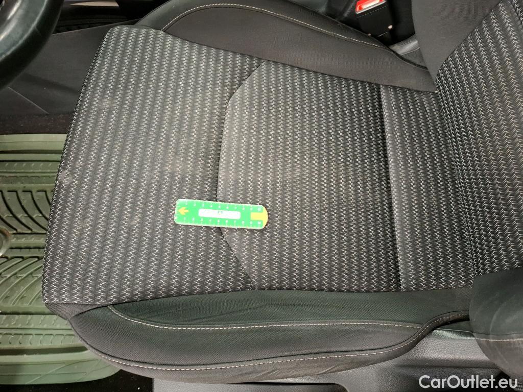  KIA  Cee'd KIA ceed / 2021 / 5P / Berline 1.6 CRDI 136 ISG IBVM6 MHEV ACTIVE BUS #32