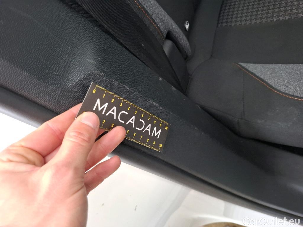  Peugeot  3008  Active 1.5 HDi 130CV BVM6 E6dT #13