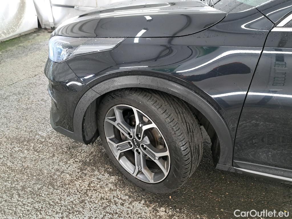  KIA  XCeed KIA  / 2019 / 5P / Crossover 1.6 CRDI 136 ISG MHEV DESIGN DCT7 #29