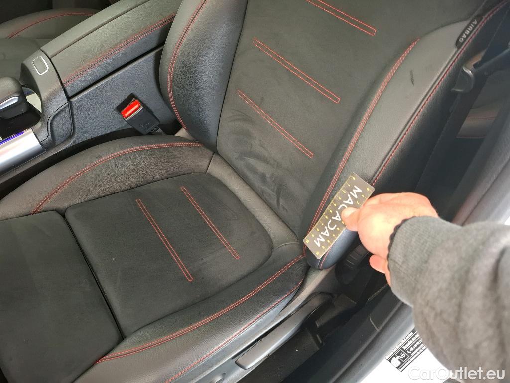  Mercedes  GLA MERCEDES-BENZ  / 2020 / 5P / SUV 1.3  250 e AMG LINE DCT #5