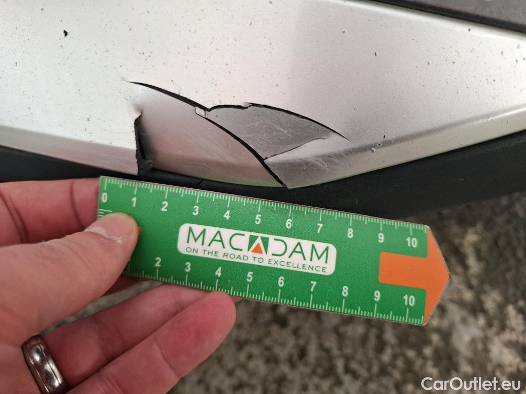  Peugeot  2008  Allure Business 1.5 HDi 130CV BVA8 E6d #6