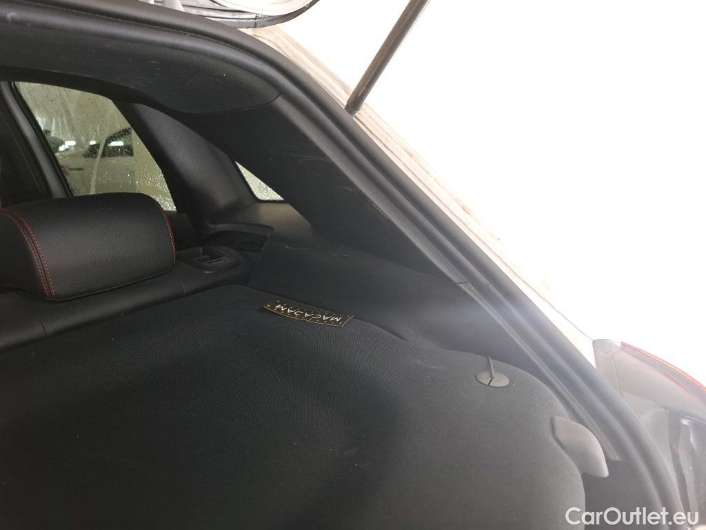  Mercedes  GLA MERCEDES-BENZ  / 2020 / 5P / SUV 1.3  250 e AMG LINE DCT #12