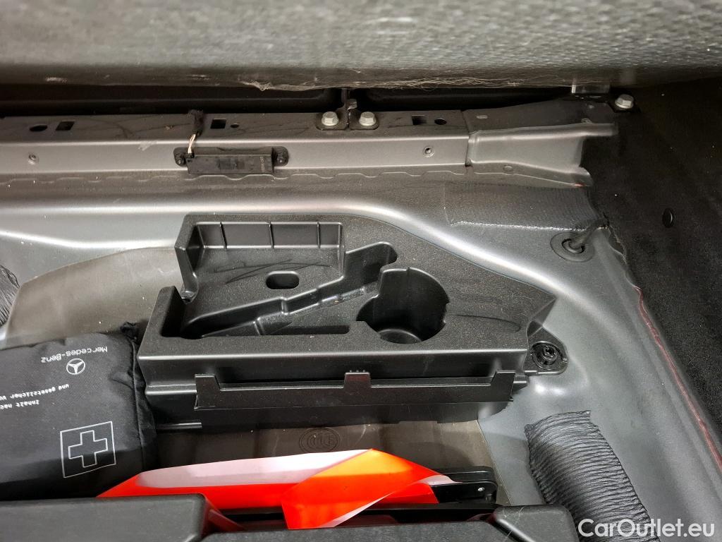  Mercedes  GLA MERCEDES-BENZ Classe  5p SUV  180 d Business Executive Edit BVA7 #23