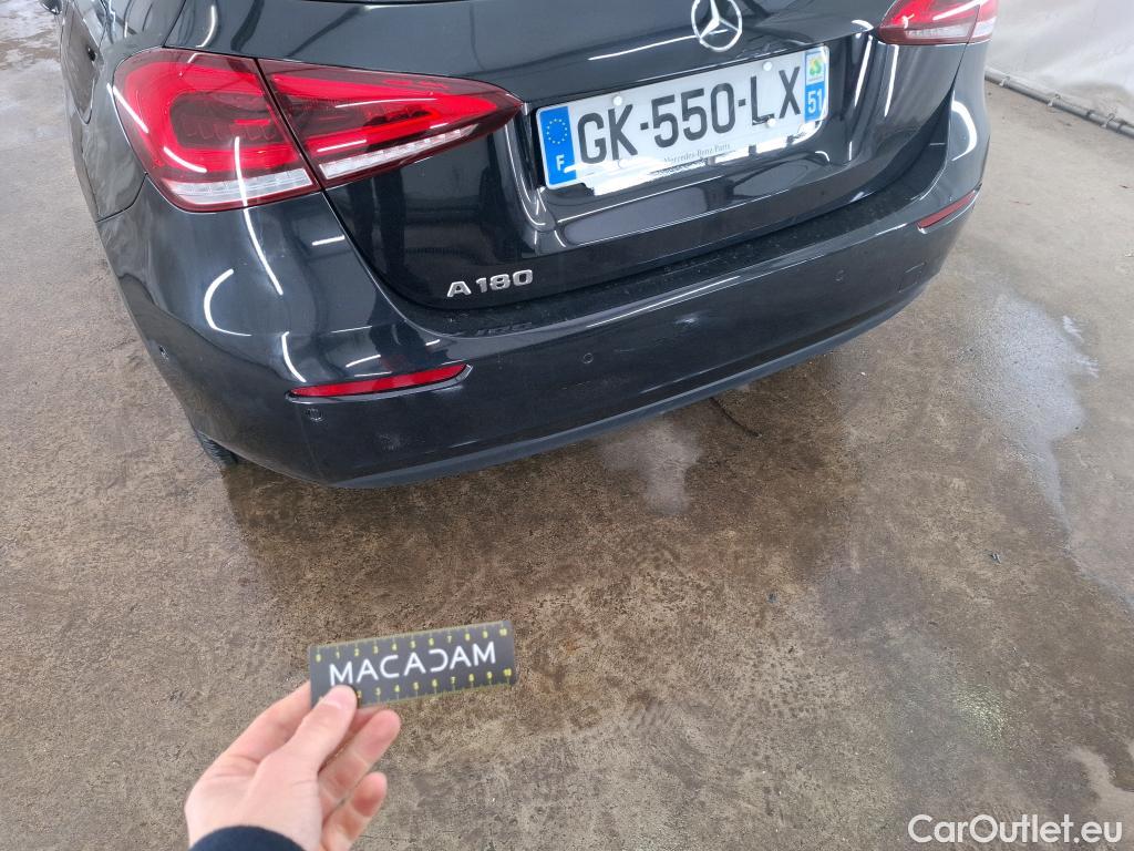  Mercedes  A-Klasse MERCEDES-BENZ Classe A Compact / 2018 / 5P / Berline A 180 Business Line 7G-DCT #24