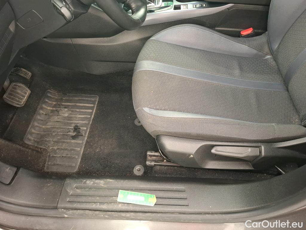  Peugeot  2008  Allure Business 1.5 HDi 130CV BVA8 E6d #12