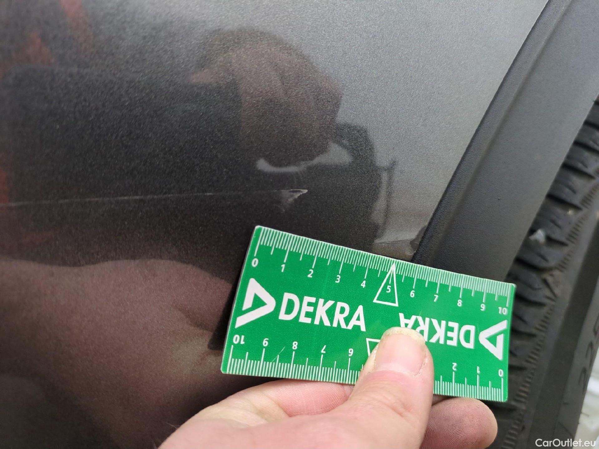  Ford  Kuga FORD  / 2019 / 5P / SUV 2.5 Dur 225 hybrid PHEV Pshift Titanium #13