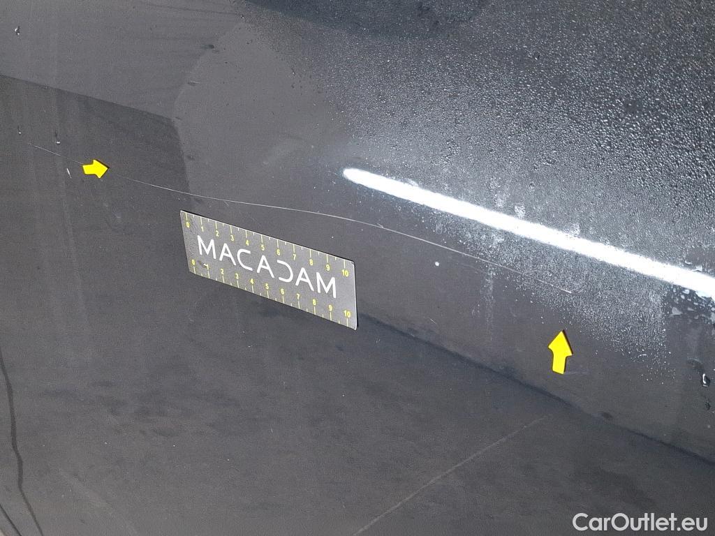  Peugeot  3008 PEUGEOT  / 2016 / 5P / SUV Puretech 180 S&S EAT8 GT LINE #24