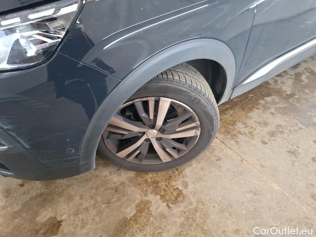  Peugeot  3008 PEUGEOT  / 2016 / 5P / SUV Puretech 180 S&S EAT8 GT LINE #28