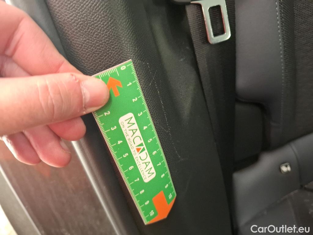  Peugeot  2008  Allure Business 1.5 HDi 130CV BVA8 E6d #15