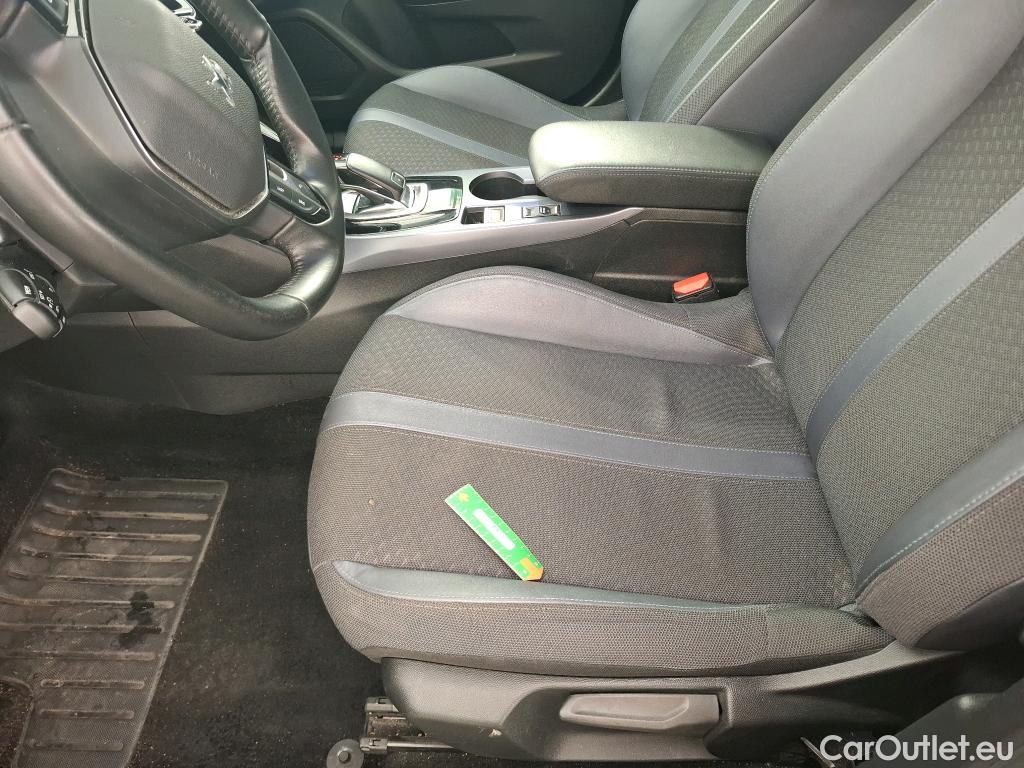  Peugeot  2008  Allure Business 1.5 HDi 130CV BVA8 E6d #16