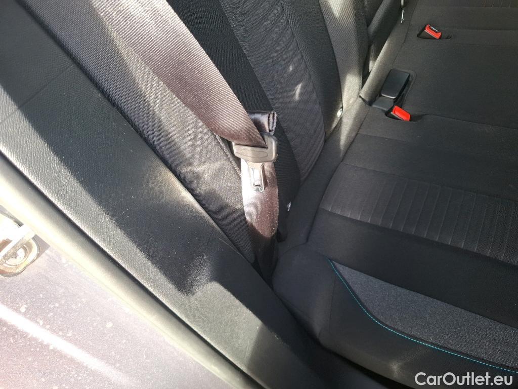  Peugeot  3008  II Style 1.5 HDi 130CV BVA8 E6d #5