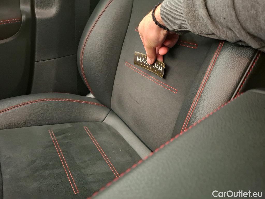  Mercedes  GLA MERCEDES-BENZ  / 2020 / 5P / SUV 1.3  250 e AMG LINE DCT #4