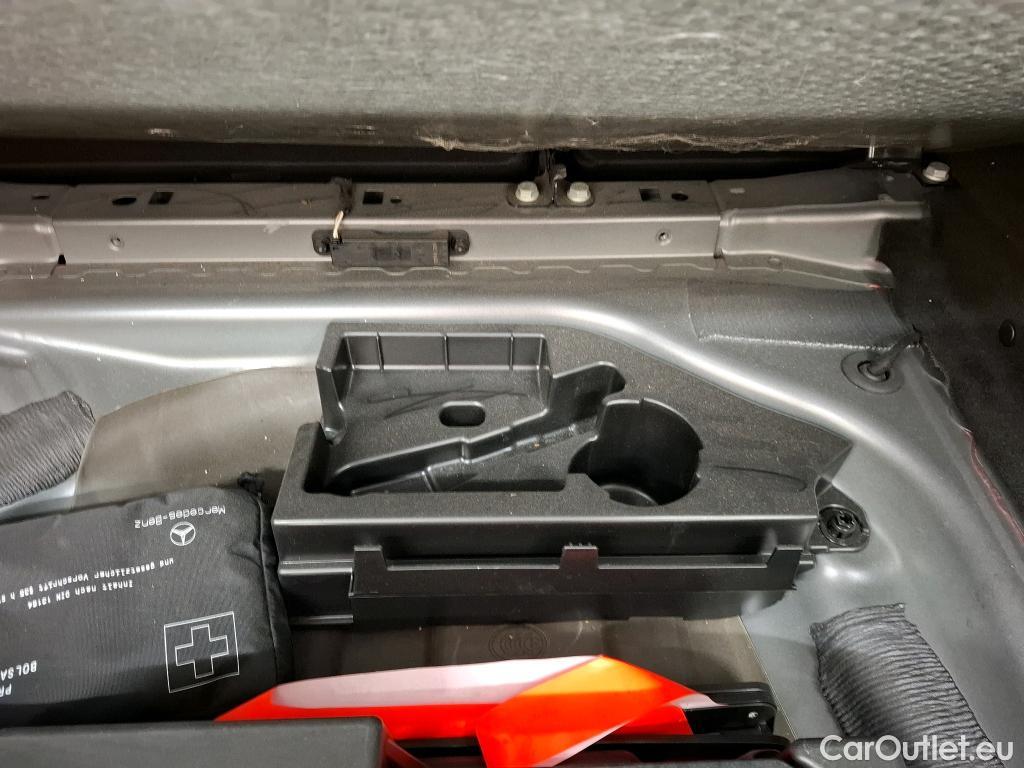  Mercedes  GLA MERCEDES-BENZ Classe  5p SUV  180 d Business Executive Edit BVA7 #15