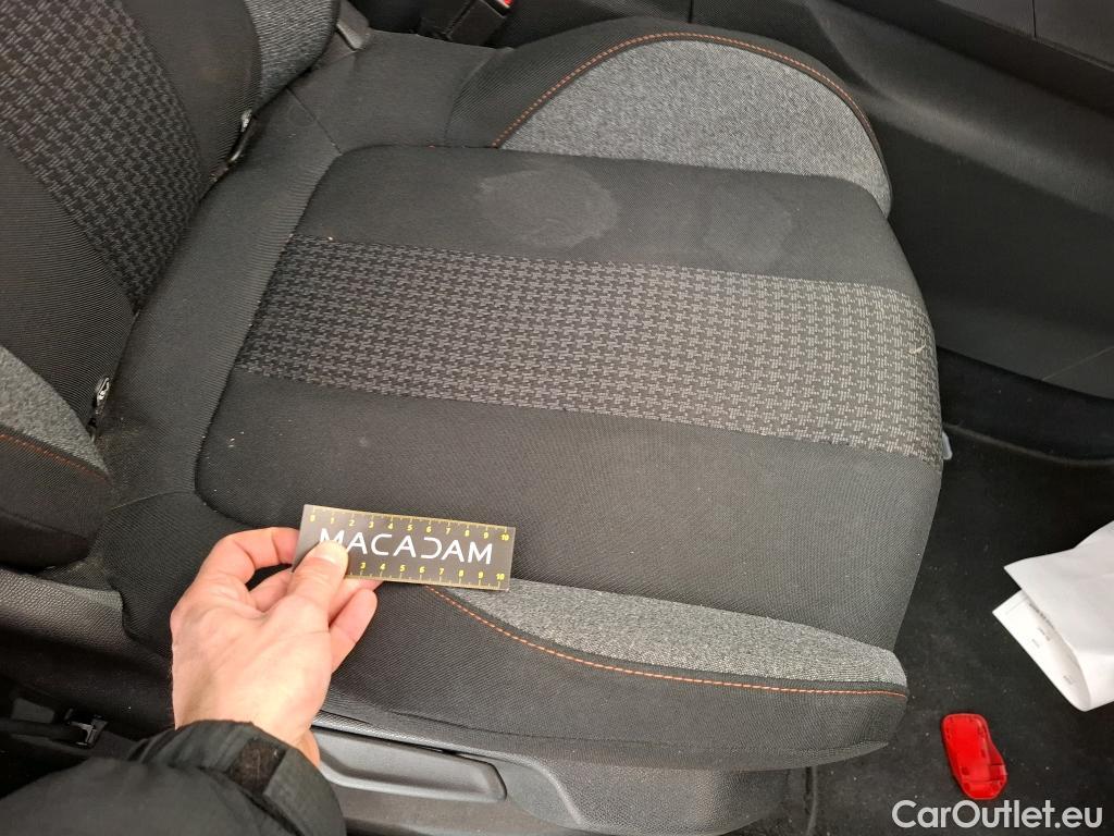  Peugeot  3008  Active 1.5 HDi 130CV BVM6 E6dT #26