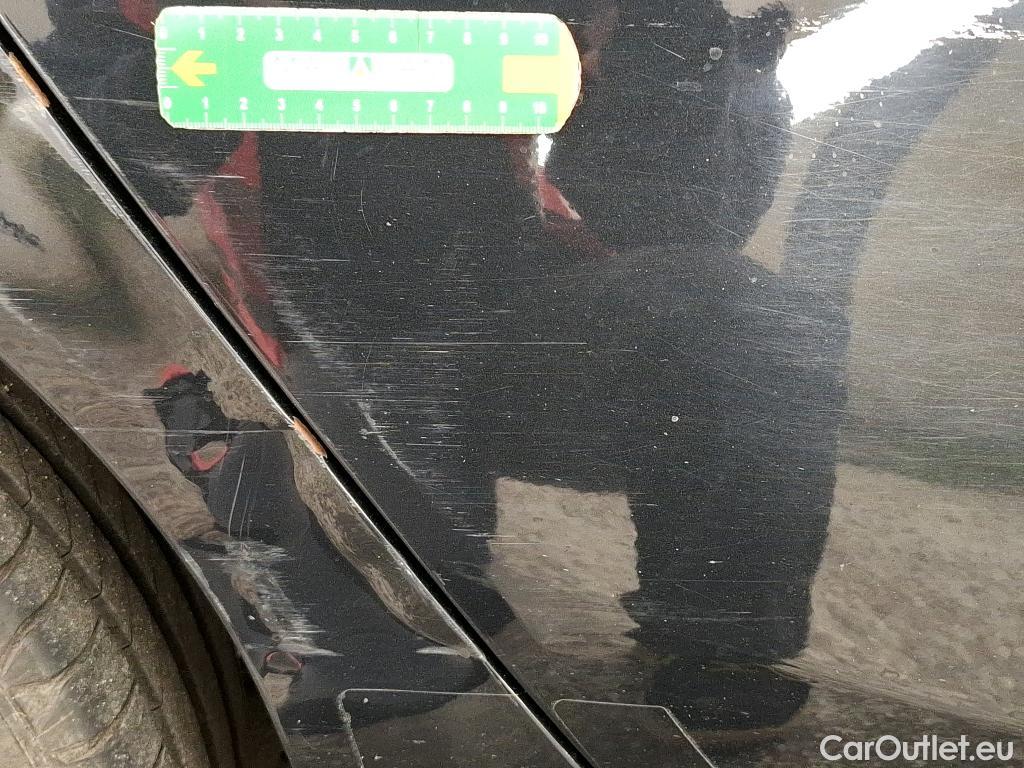  KIA  Cee'd KIA ceed / 2021 / 5P / Berline 1.6 CRDI 136 ISG IBVM6 MHEV ACTIVE BUS #17