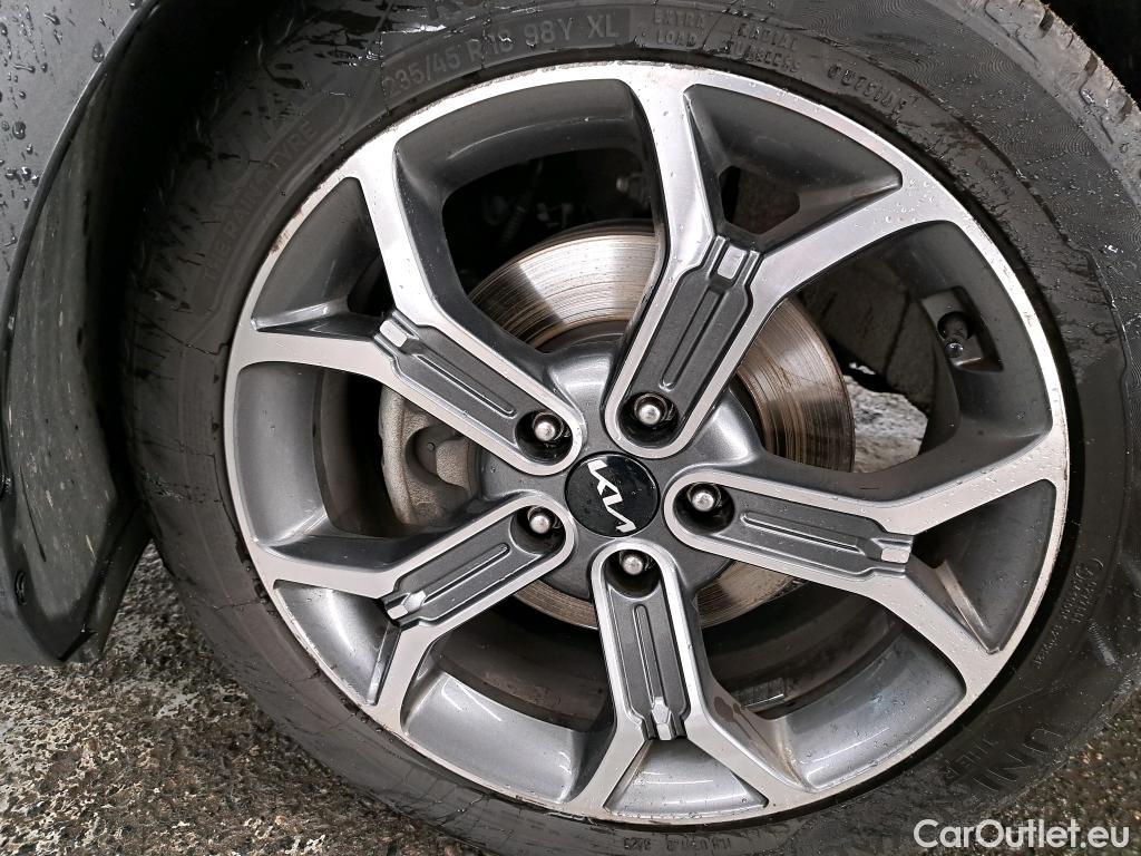  KIA  XCeed KIA  / 2019 / 5P / Crossover 1.6 CRDI 136 ISG MHEV DESIGN DCT7 #4