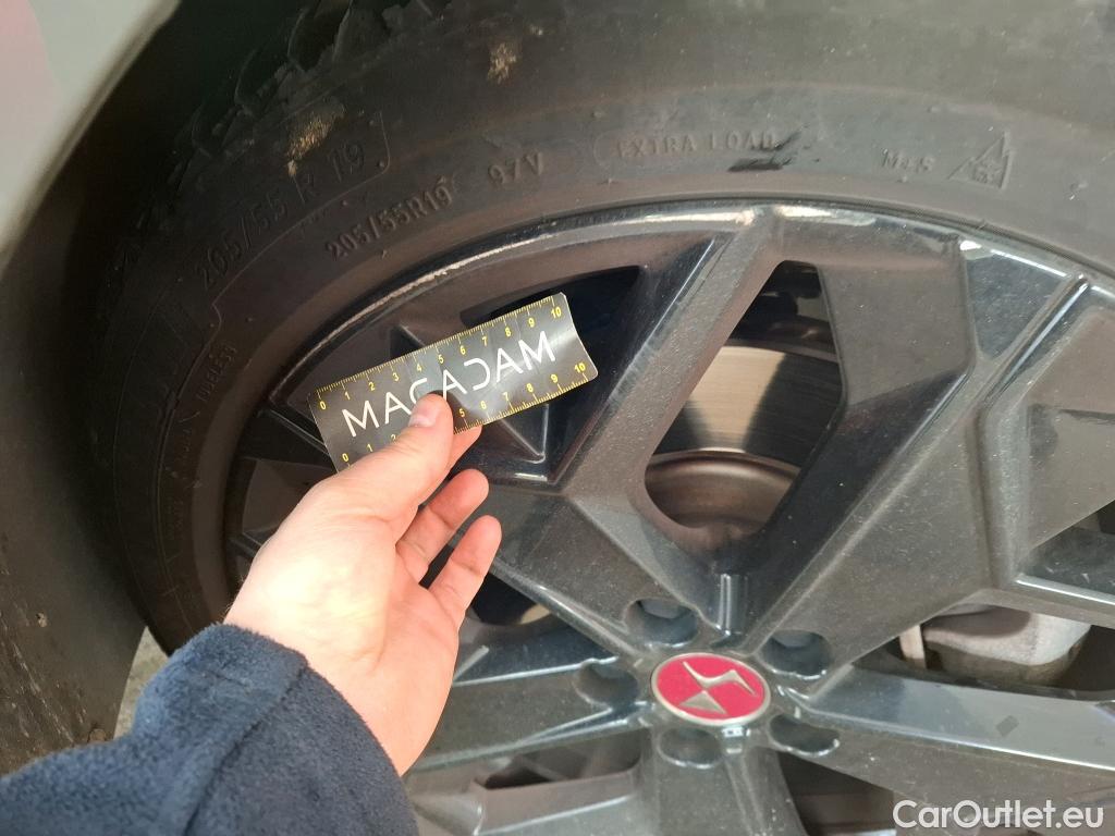  DS  DS4 DS DS 4 / 2021 / 5P / Berline E-TENSE 225 PERFORMANCE LINE + AUTO #19