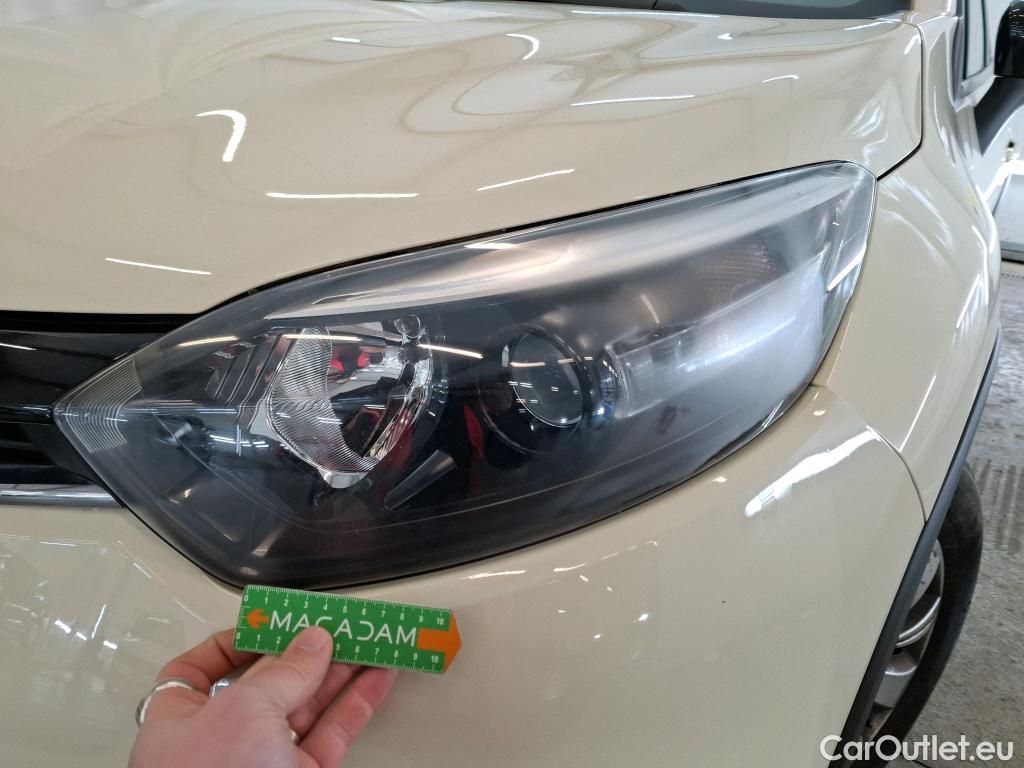  Renault  Captur  Business 1.5 dCi 90CV BVA6 E6 #81