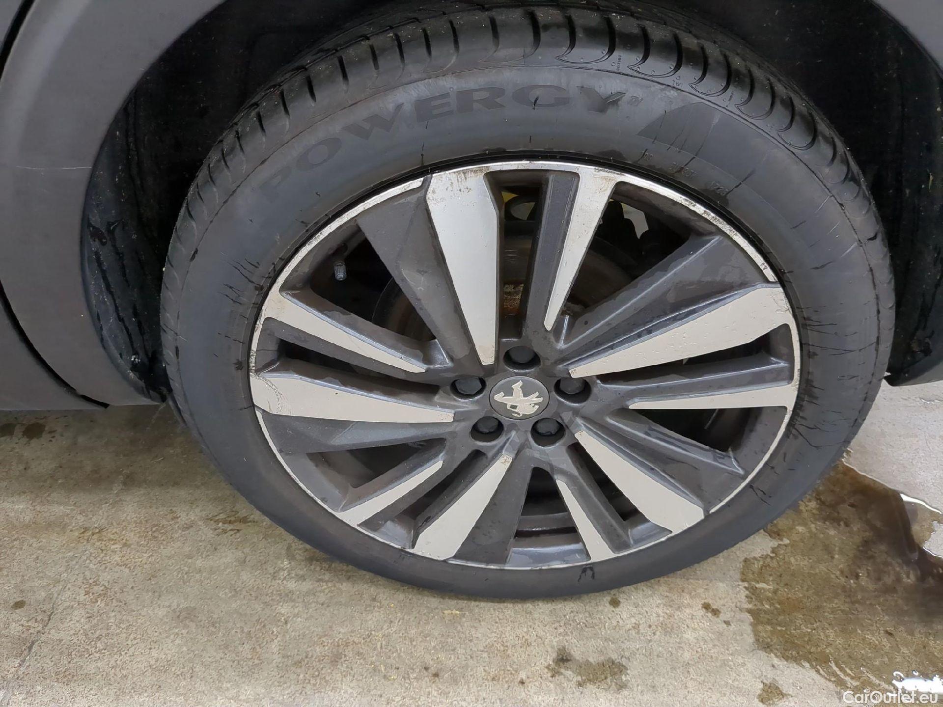  Peugeot  5008  GT 2.0 HDi 180CV BVA8 E6d #6