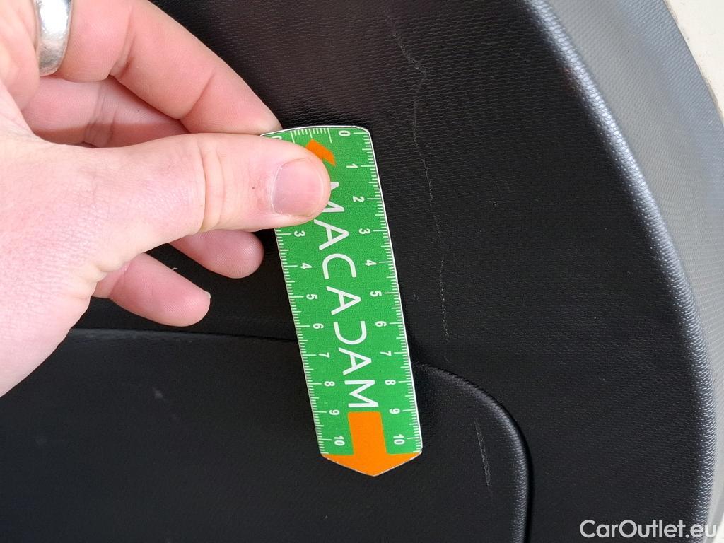  Renault  Captur  Business 1.5 dCi 90CV BVA6 E6 #46