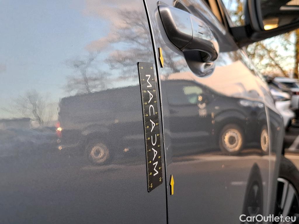  Peugeot  5008  Allure Business 1.5 HDi 130CV BVA8 E6d #2