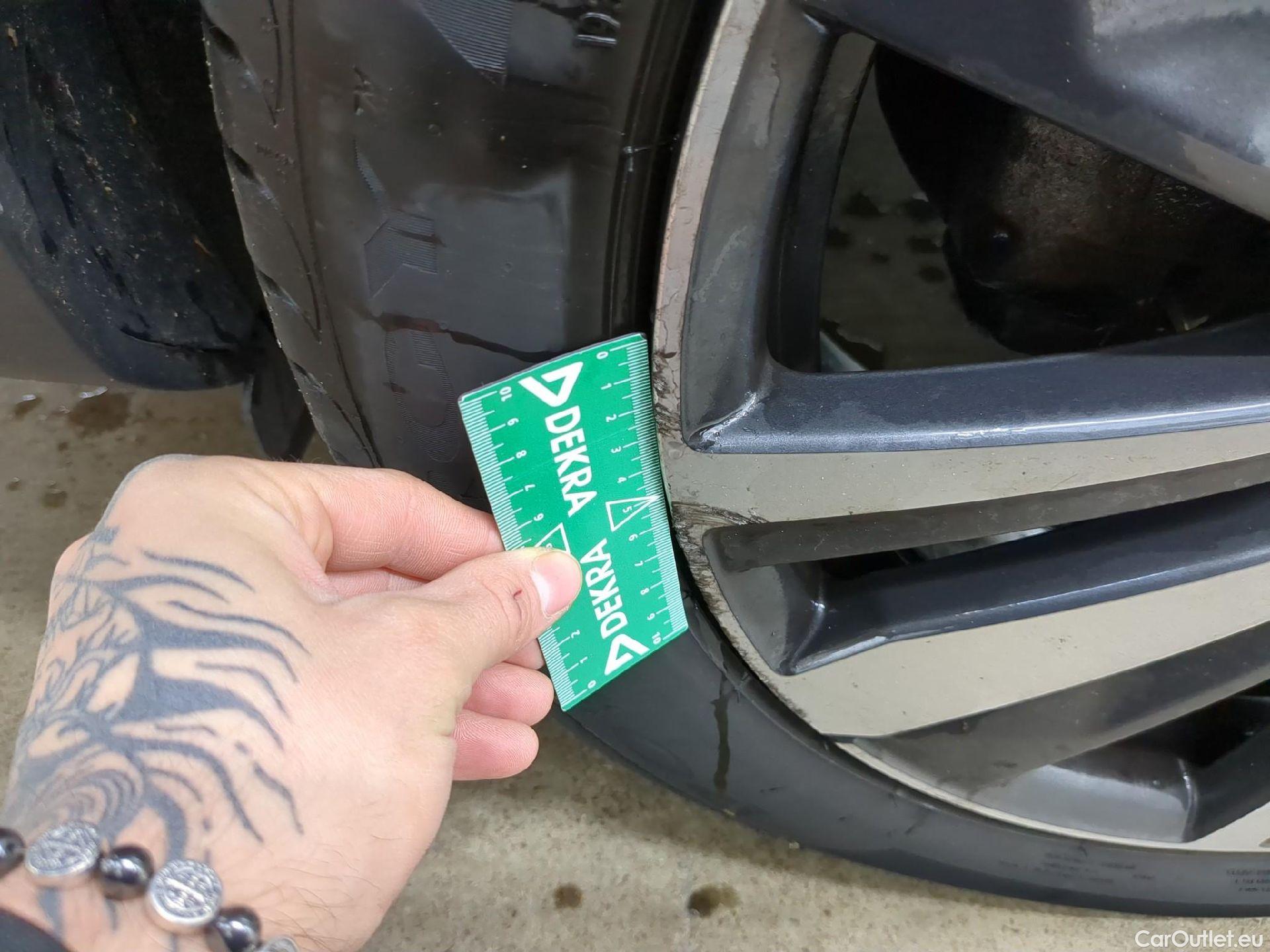  Peugeot  5008  GT 2.0 HDi 180CV BVA8 E6d #5