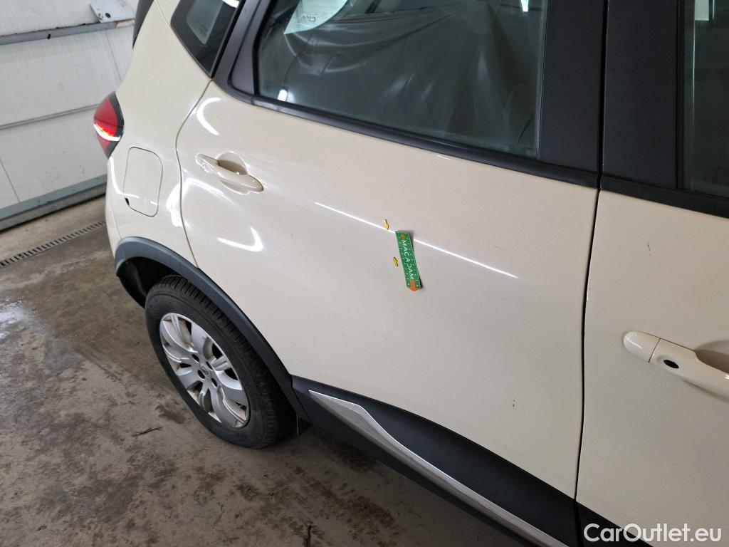  Renault  Captur  Business 1.5 dCi 90CV BVA6 E6 #78