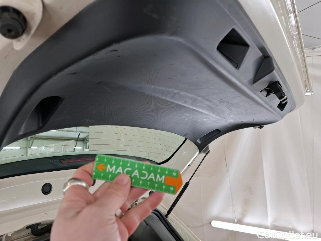  Renault  Captur  Business 1.5 dCi 90CV BVA6 E6 #64