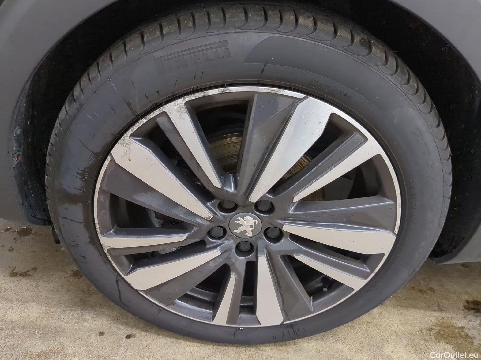  Peugeot  5008  GT 2.0 HDi 180CV BVA8 E6d #3